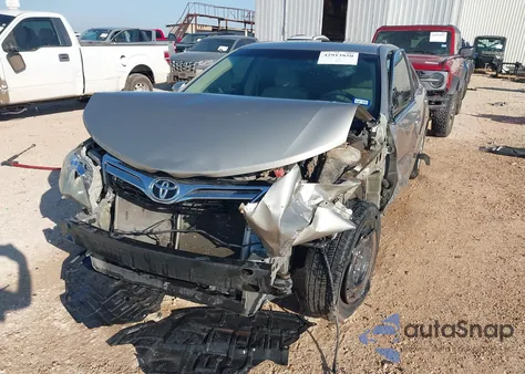 2013 Toyota Camry Le z USA, uszkodzony, nr VIN 4T4BF1FK9DR275551